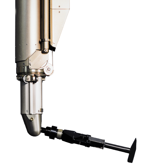 Telemanipulator mit einem Hammer